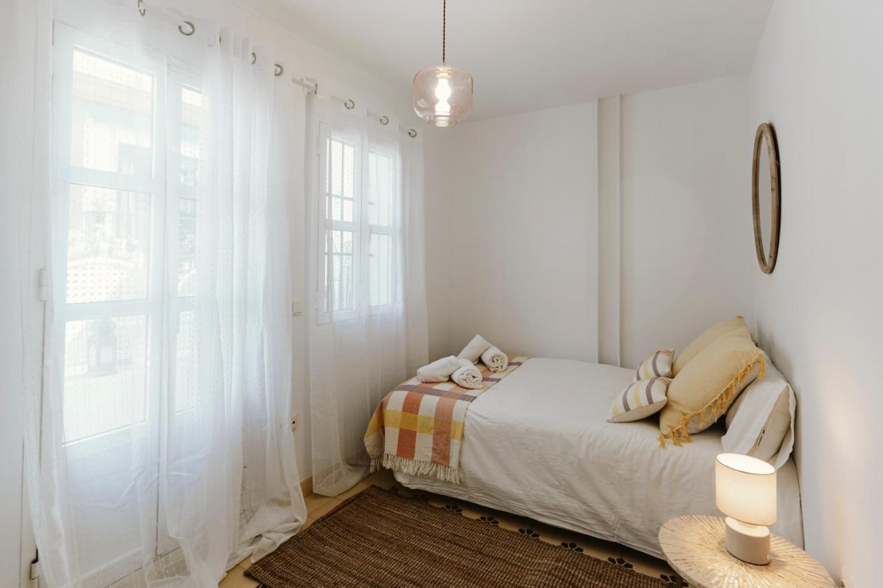 Villa Ohliving Alhondiga Sevilla Exterior foto